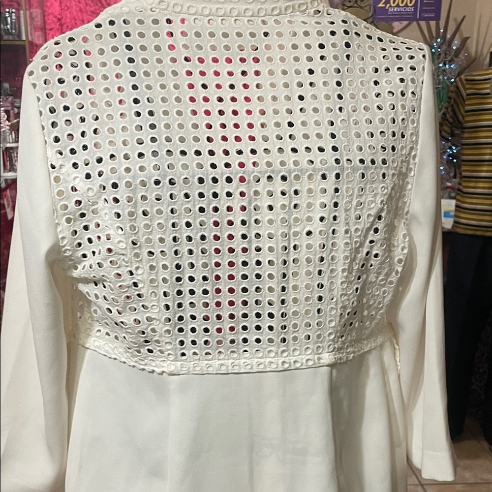 Chico's Cream Perforated Women's Blazer - Picture 3 of 3